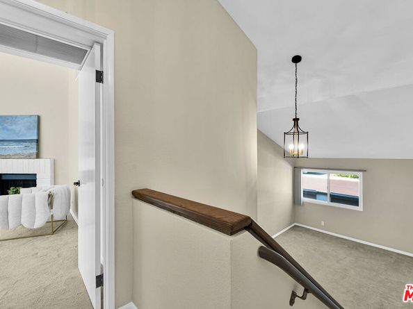 5800 Owensmouth Avenue 40, Woodland Hills CA 91367