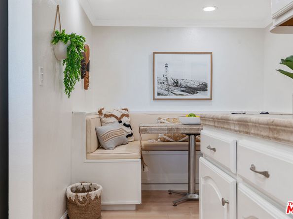 4350 Via Dolce 211, Marina Del Rey CA 90292