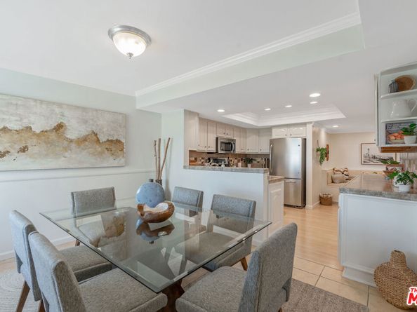4350 Via Dolce 211, Marina Del Rey CA 90292