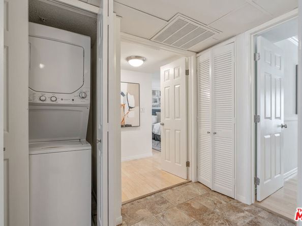 4350 Via Dolce 211, Marina Del Rey CA 90292