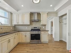 237 W Kelso Street, Inglewood CA 90301