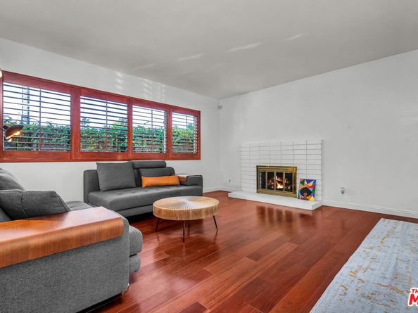 2925 Dona Susana Drive, Studio City CA 91604