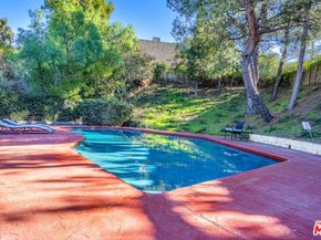 2925 Dona Susana Drive, Studio City CA 91604