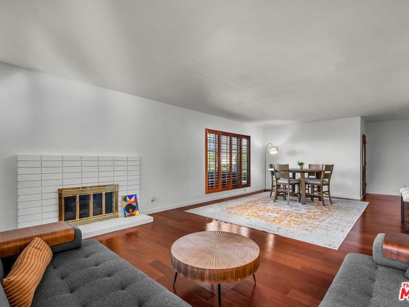 2925 Dona Susana Drive, Studio City CA 91604