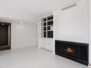 949 N Kings Road 309, West Hollywood CA 90069