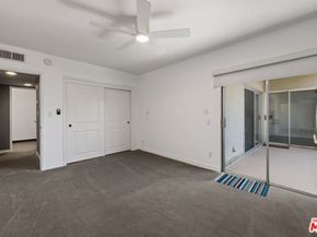 949 N Kings Road 309, West Hollywood CA 90069