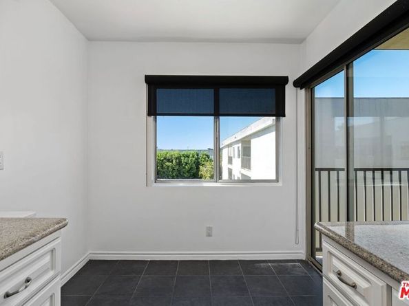 949 N Kings Road 309, West Hollywood CA 90069