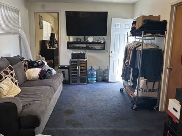 7316 10th Avenue, Los Angeles CA 90043