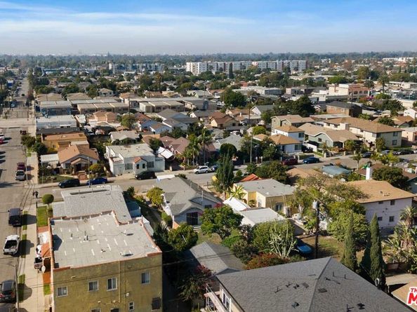 2308 Lime Avenue, Long Beach CA 90806