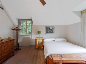 2030 Oakstone Way, Los Angeles CA 90046