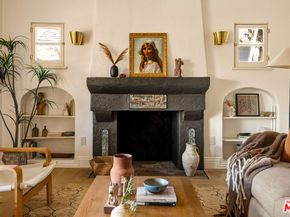 585 Mountain View Street, Altadena CA 91001