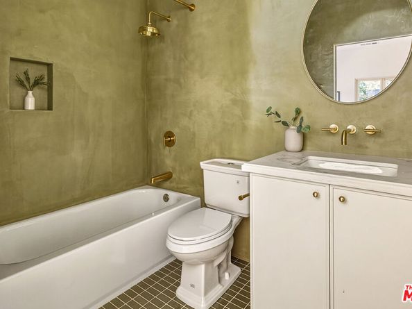 585 Mountain View Street, Altadena CA 91001