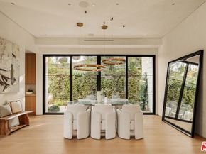 4724 Halbrent Avenue, Sherman Oaks CA 91403