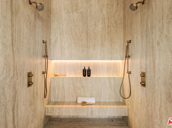 4724 Halbrent Avenue, Sherman Oaks CA 91403