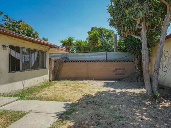 3847 W 110th Street, Inglewood CA 90303