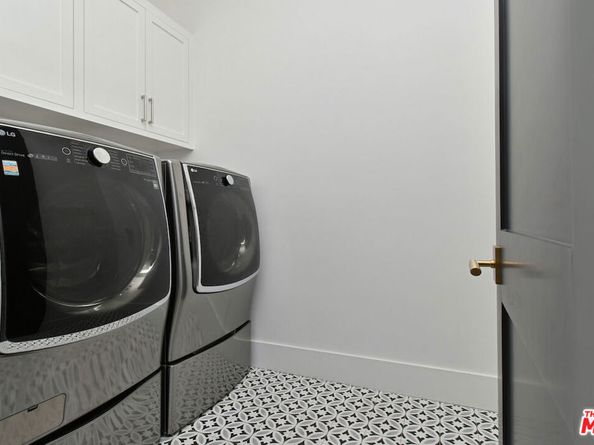 4809 Genesta Avenue, Encino CA 91316