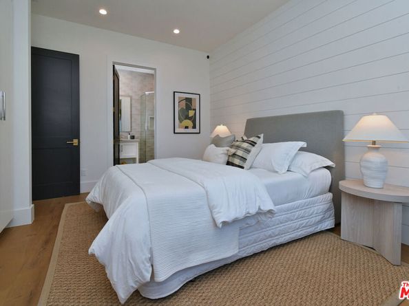 4809 Genesta Avenue, Encino CA 91316