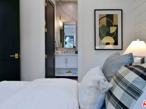 4809 Genesta Avenue, Encino CA 91316