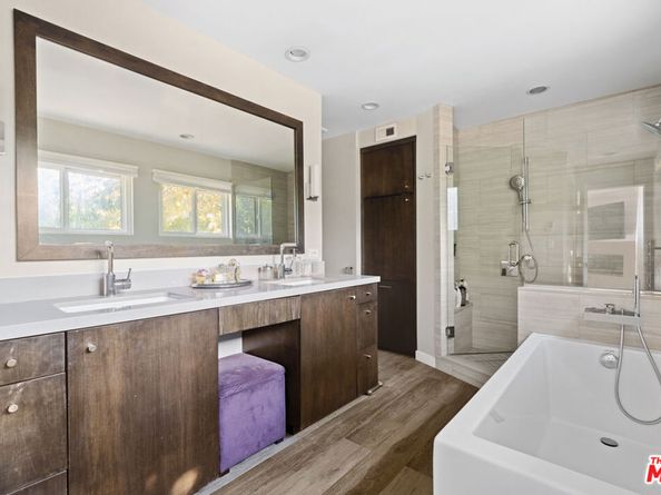 9767 Apricot Lane, Beverly Hills CA 90210