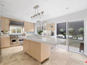 9767 Apricot Lane, Beverly Hills CA 90210