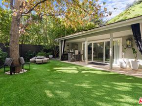 9767 Apricot Lane, Beverly Hills CA 90210