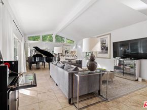 9767 Apricot Lane, Beverly Hills CA 90210