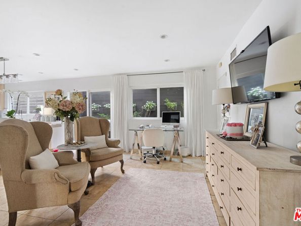 9767 Apricot Lane, Beverly Hills CA 90210