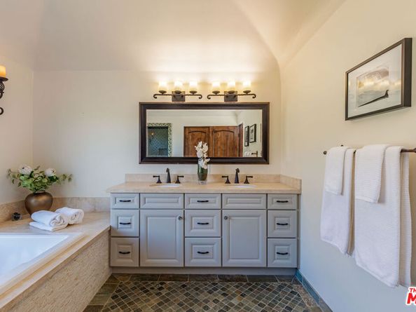 4800 Latigo Canyon Road, Malibu CA 90265