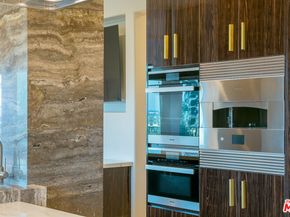 4733 Bonvue Avenue, Los Angeles CA 90027