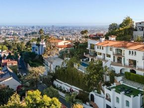 4733 Bonvue Avenue, Los Angeles CA 90027