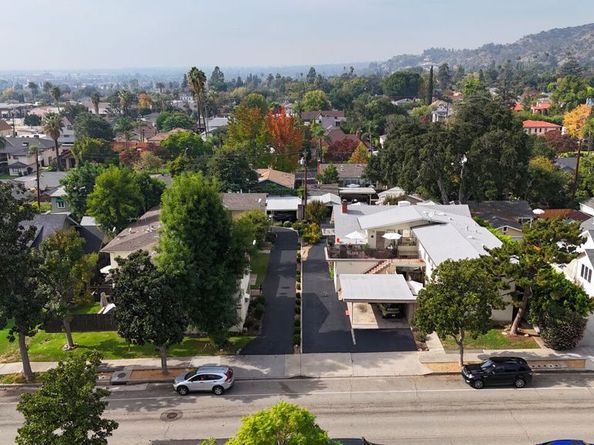 137 N Myrtle Avenue, Monrovia CA 91016