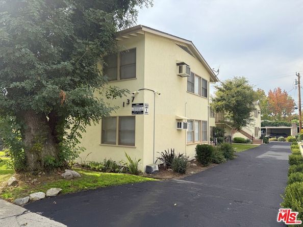 137 N Myrtle Avenue, Monrovia CA 91016