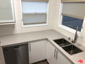 137 N Myrtle Avenue, Monrovia CA 91016