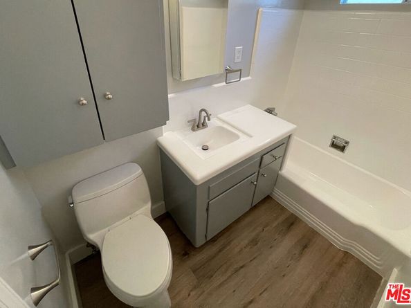 137 N Myrtle Avenue, Monrovia CA 91016