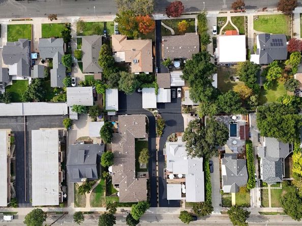 137 N Myrtle Avenue, Monrovia CA 91016