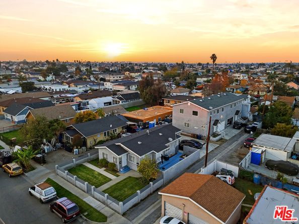 1213 W 93rd Street, Los Angeles CA 90044