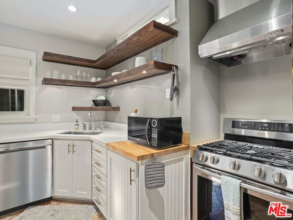 1528 N Curson Avenue, Los Angeles CA 90046