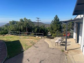 272 Lilac Dr, El Cajon CA 92021