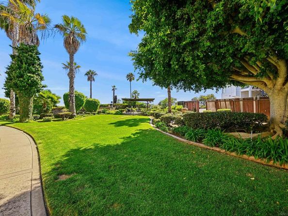 2930 Cowley Way 211, San Diego CA 92117