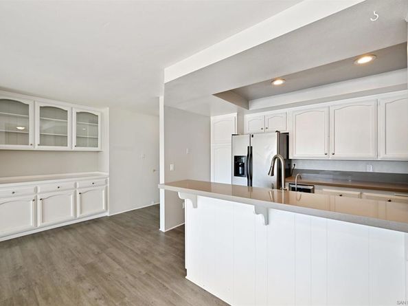 2930 Cowley Way 211, San Diego CA 92117