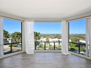 2930 Cowley Way 211, San Diego CA 92117