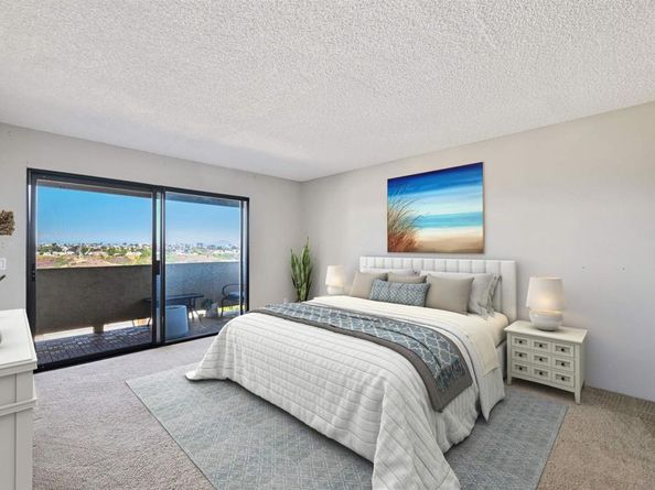 2930 Cowley Way 211, San Diego CA 92117