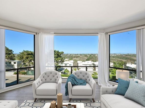 2930 Cowley Way 211, San Diego CA 92117