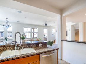 3157 Harbor Ridge Ln 2214, San Diego CA 92103