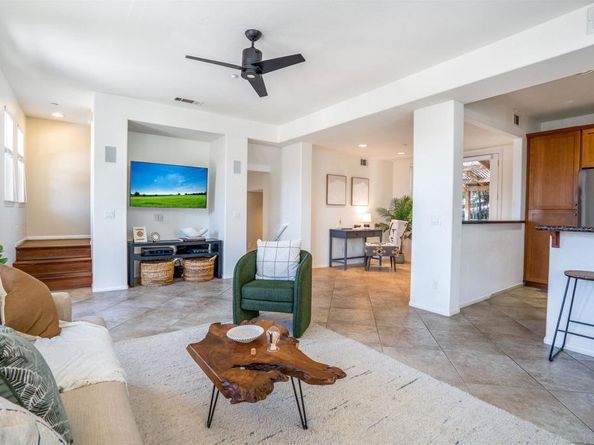 3157 Harbor Ridge Ln 2214, San Diego CA 92103