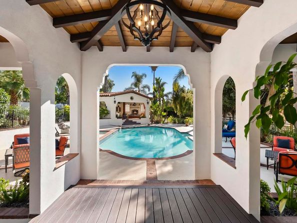 2103 Sunnyside Ave, El Cajon CA 92019