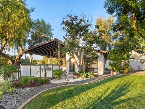 2103 Sunnyside Ave, El Cajon CA 92019