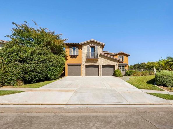 5545 Nanday Ct, Oceanside CA 92057