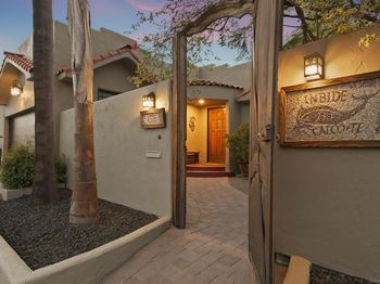 4576 44th Street