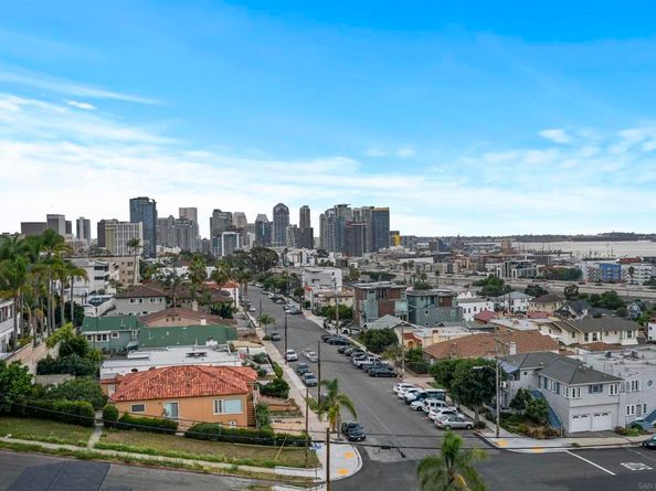 2445 Brant St 612, San Diego CA 92101
